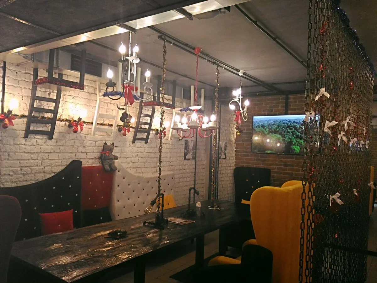Absolem Vape Cafe